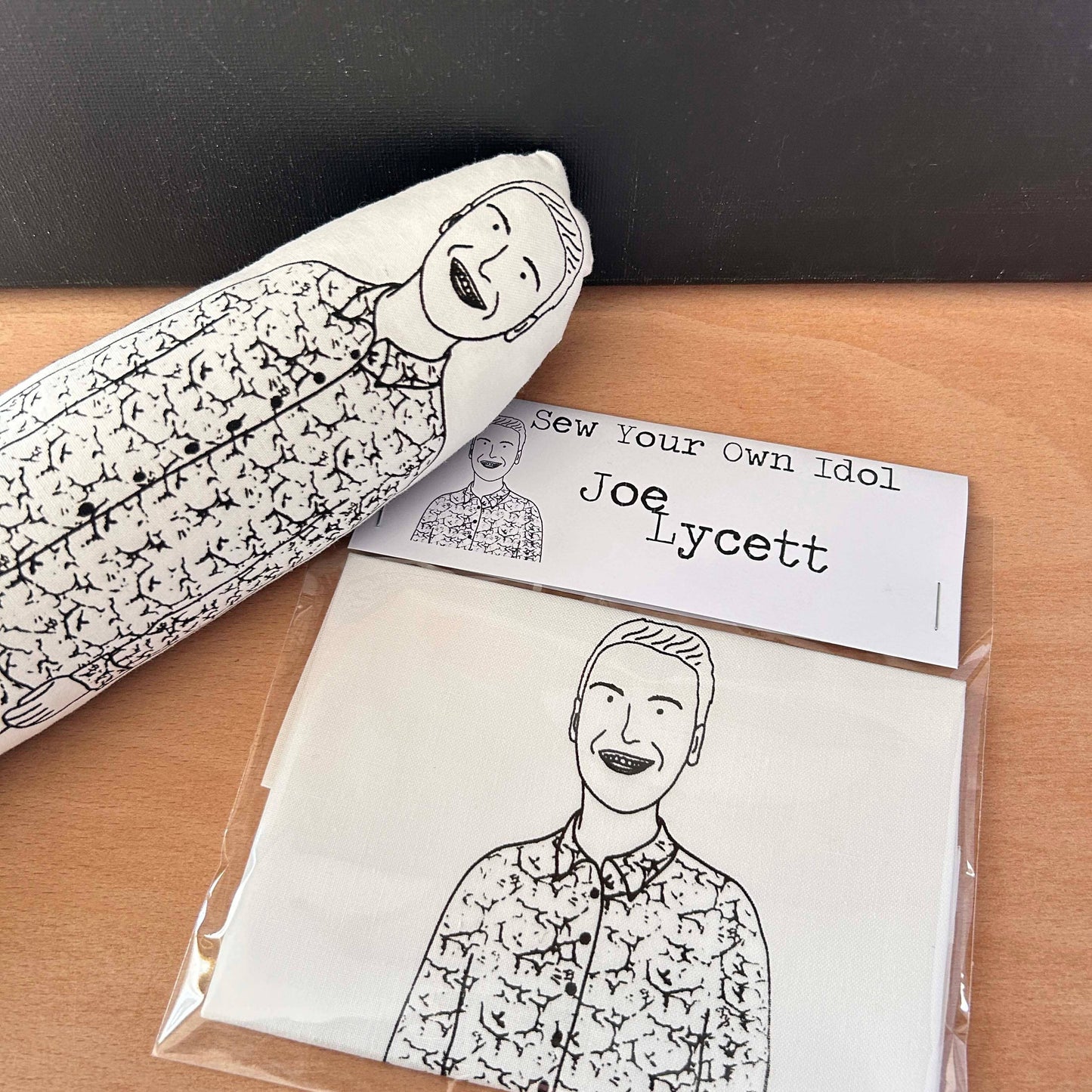 Joe Lycett - Sew Your Own Idol Kit