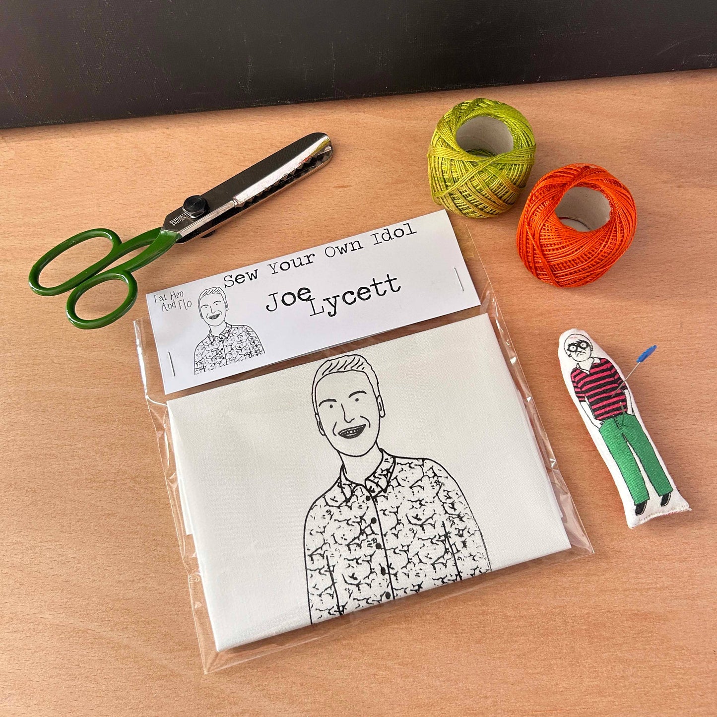 Joe Lycett - Sew Your Own Idol Kit