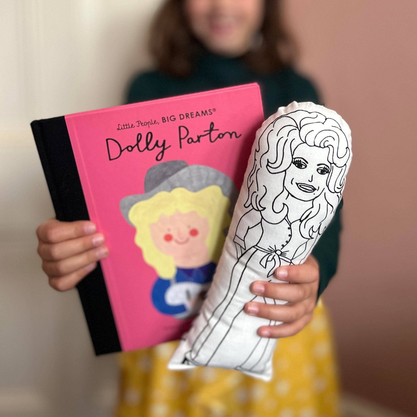 DOLLY PARTON Sew Your Own Doll Kit