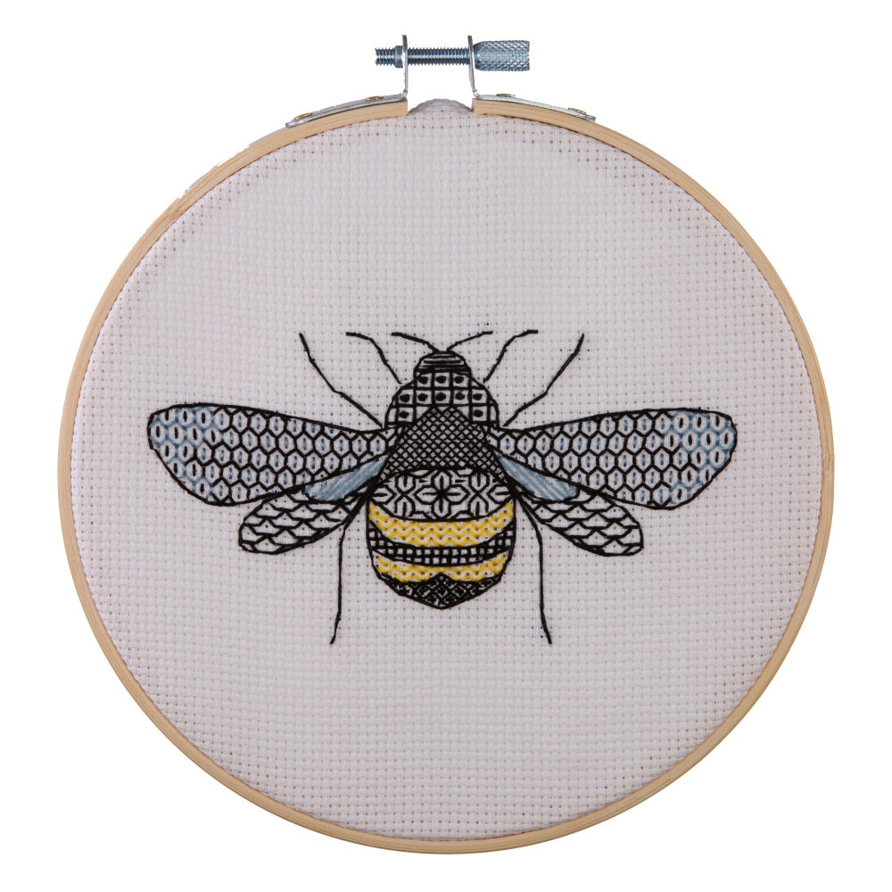 Blackwork Kit - Bee - Anchor